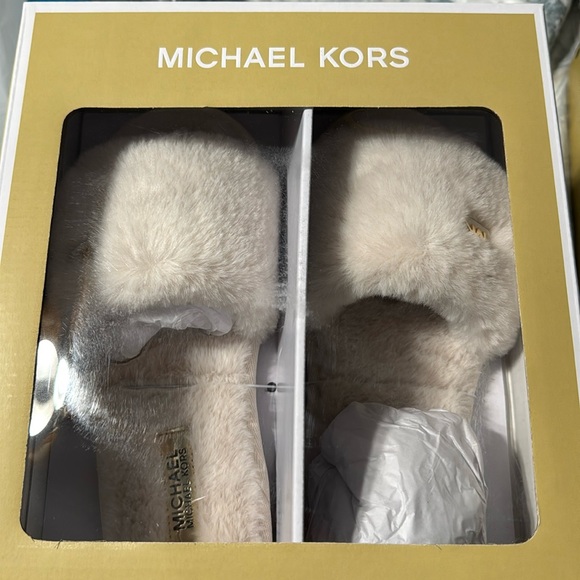 MICHAEL Michael Kors Shoes - MICHAEL KORS JET SET SLIDE